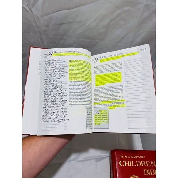 TD Jakes Devotional and Journal 365 Days by Destiny Image Publishers - Picture 9 of 12